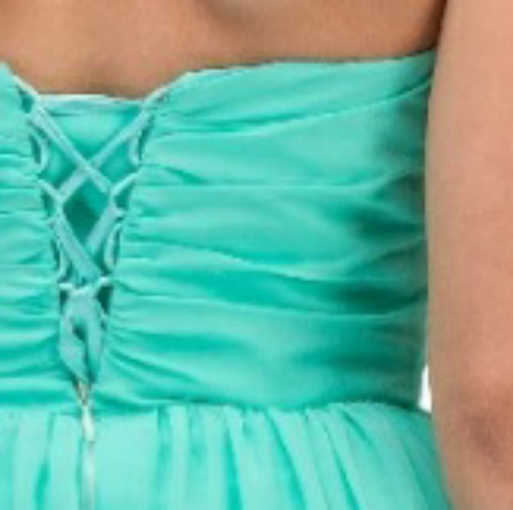 Dress - Picture 3 of 3